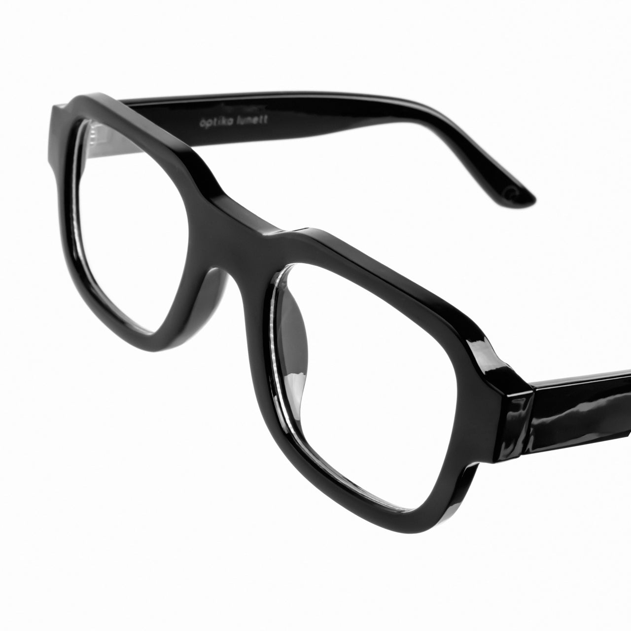 Kacamata Lensa Basic Gratis