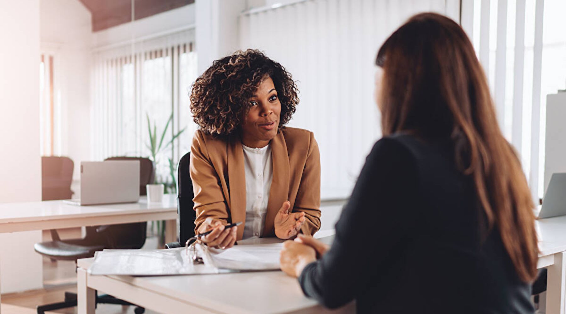 Tips of Interview: Pertanyaan yang Perlu Kamu Tanyakan saat Wawancara Kerja